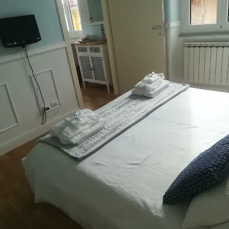 Appartement Il Mare In Una Stanza *