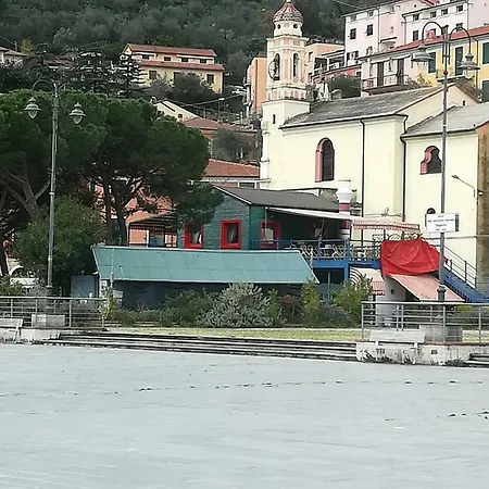 Il Mare In Una Stanza *